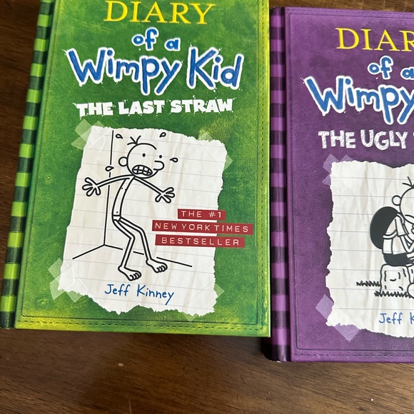 Books - Picture 5 of 5